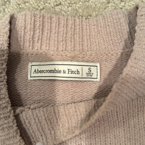 Abercrombie & Fitch Blush Crew Neck Sweater - Picture 2 of 3
